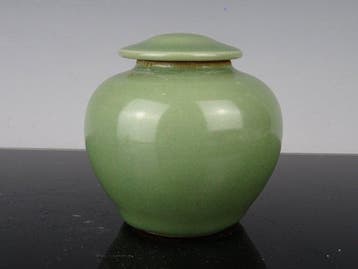 Pot - Porselein - Ming dynastie 1368-1644
