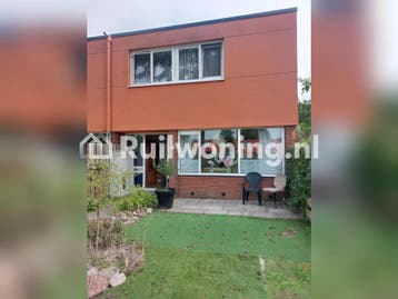 Ruim huis in Emmen, klaar voor woningruil, Drenthe