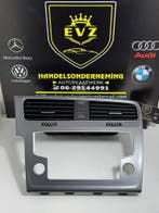 VW Golf 7/7,5 2018 navigatie omranding+luchtrooster midden, Gebruikt, Volkswagen