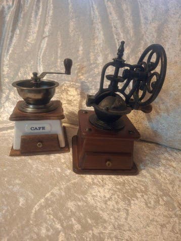 Koffiemolen (2) - Hout, Metaal, Keramiek - Oude koffiemolens, Antiek en Kunst