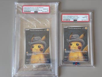 Pokémon - 2 Graded card - Pikachu #085 Promo card, Foil -, Nieuw