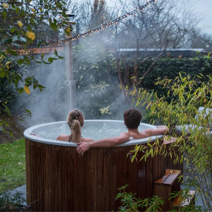 Hottub van Welvaere | Wellness in eigen tuin | Hot tub, Tuin en Terras, Bubbelbaden en Hottubs, Vast, Nieuw, Afdekzeil, Filter