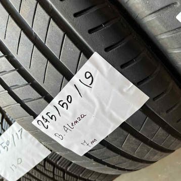 2 x Bridgestone Alenza 001 245-50-19 Zomerbanden 7mm, 19 inch, Ophalen of Verzenden, Band(en), Personenwagen