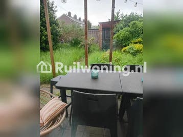 Huis, 80 m² in Hellevoetsluis (Waterschap Hollandse Delta)