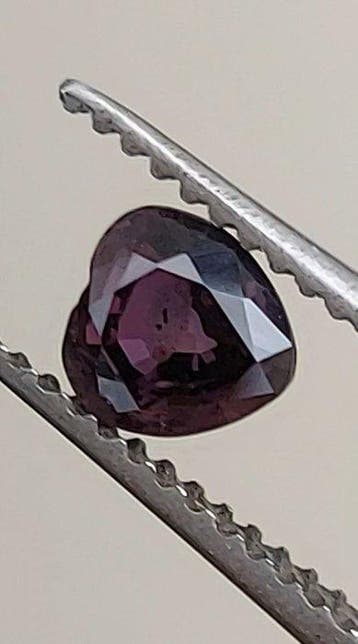 Saffier - 1.14 ct - Antwerp Laboratory for Gemstone Testing, Nieuw