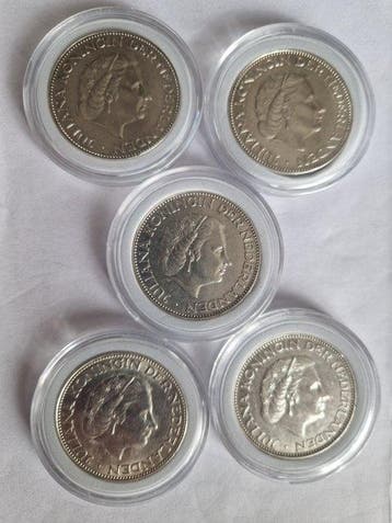Nederland. 2 1/2 Gulden 1959/1962, 5 x (Zonder minimumprijs), Postzegels en Munten