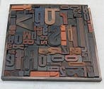 Drukblokken - Samenstelling van circa 80 oude, Antiek en Kunst, Antiek | Wandborden en Tegels