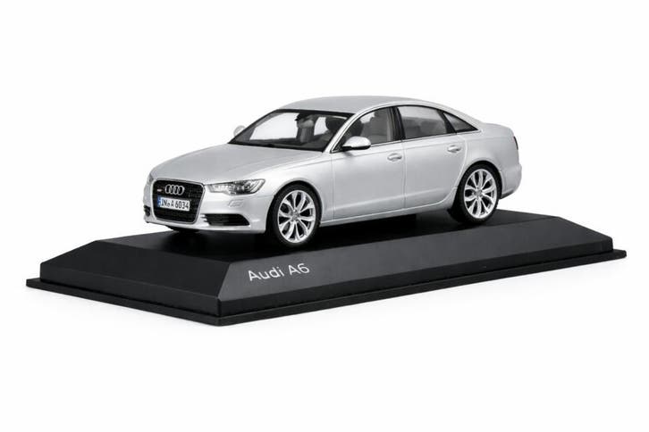 Audi A6 Limousine modelauto (1:43) Ijszilver, Hobby en Vrije tijd, Modelauto's | 1:43, Nieuw, Verzenden
