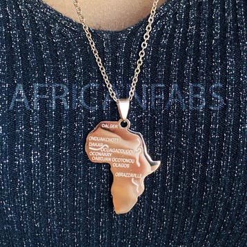 Ketting / halsketting / hanger - Afrikaans continent groot -, Ophalen of Verzenden, Nieuw