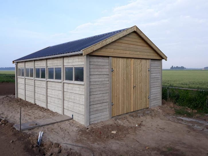 Garages bergingen in betaalbaar snelbouw beton stysteembouw, Auto diversen, Autostallingen en Garages