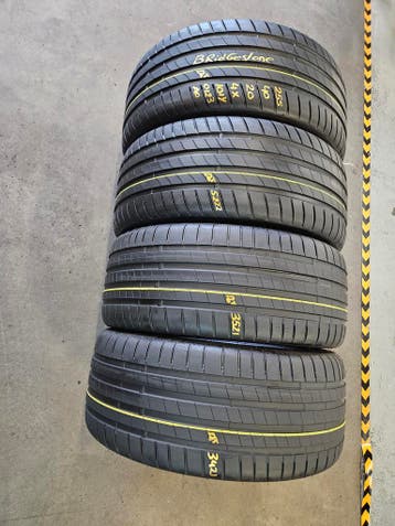 255/40/20 101Y AO BRIDGESTONE ZOMERBANDEN 6,5MM PROFIEL 4X, Ophalen, Gebruikt, 255 mm, Band(en)