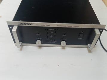 Bose - 1800 serie 3 Solid state eindversterker, Nieuw