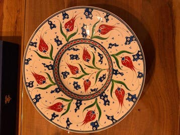 Mehmet Gursoy iznik bord - Mehmet Gursoy - Bord - Keramiek -