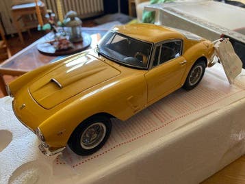 CMC 1:18 - Modelauto - Ferrari 250 GT Berlinetta passo corto, Nieuw