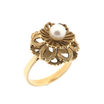 Gouden ring met parel, Gebruikt, Ophalen of Verzenden, 17 tot 18, Met edelsteen