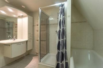Te huur Kamer Johannes Camphuijsstraat In Den Haag, 20 tot 35 m², Den Haag