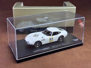 Kyosho 1:43 - Modelauto - Toyota 2000GT, Nieuw