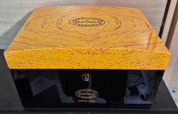 Partagas - Humidor - Hout - Beperkte editie, Verzamelen, Nieuw