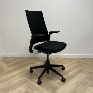 Opnieuw gestoffeerd Ahrend 2020 NPR-1813 ergonomische, Huis en Inrichting, Bureaustoelen, Ophalen of Verzenden, Ergonomisch, Gebruikt