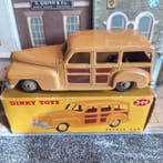 Dinky Toys 1:43 - Modelauto - Plymouth Estat Car - Woody, Nieuw