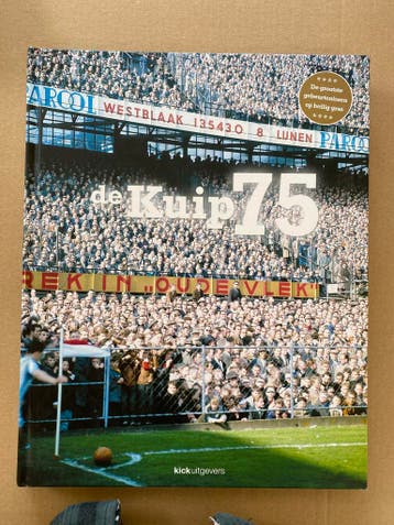 De Kuip 75 - Historie op het Heilige Gras - in nieuwstaat, Boeken, Sportboeken, Verzenden, Zo goed als nieuw, Balsport