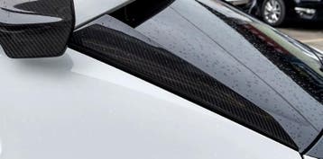 Dit betreft een Porsche cayenne coupe carbon kofferbak raam, Verzenden