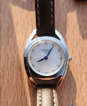 Longines - Equestrian Collection - Nacre et Diamonds - Swiss, Sieraden, Tassen en Uiterlijk, Horloges | Antiek