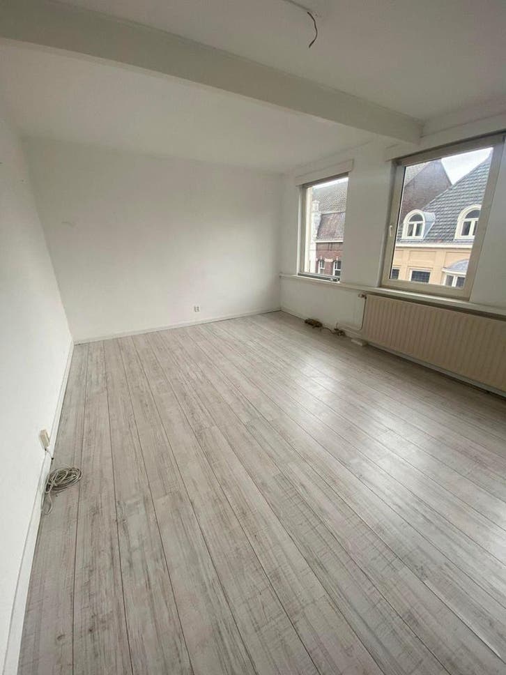 Te huur: Studio Nieuwstraat in Eindhoven, Huizen en Kamers, Huizen te huur, Noord-Brabant