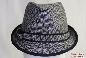 gleufhoed Trilby grijs of bruin vissengraat maat 57 nieuw, Ophalen of Verzenden, Nieuw, Hawkins, Hoed