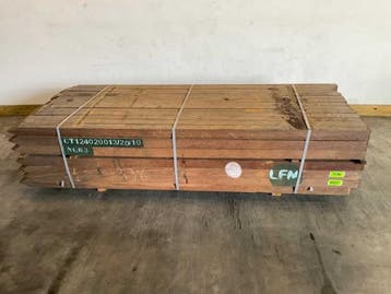 Veiling - 120x Azobé hardhouten tuinpaal gepunt 250x7x7 cm, Nieuw