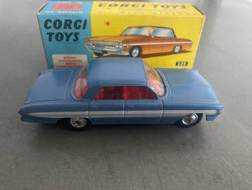 Corgi - Modelauto - Corgi Toys 235 Oldsmobile Super 88 1961, Nieuw