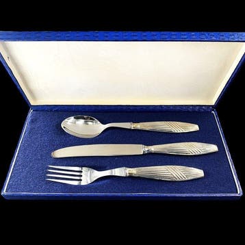 Portuguese Silver Cuttlery Set (3 Pieces) in original case -