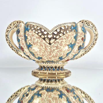 Fischer J. (Zsolnay) Budapest - Tafelmiddenstuk - 958 -