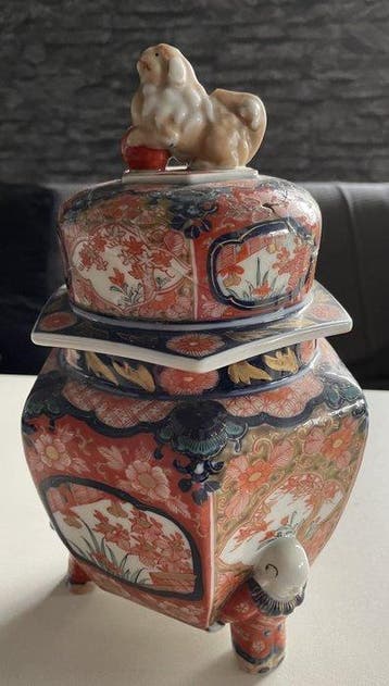 dekselvaas - Porselein - Imari-Kutani-stijl vaas