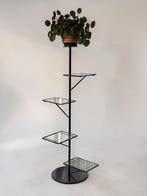 Jardinière - industriële esthetiek - Metaal, Glas - Vintage, Antiek en Kunst