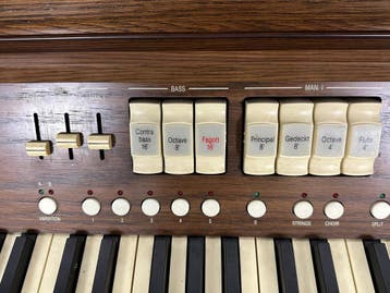 Domus Jubileum 161, Gebruikt, 1 klavier, Orgel
