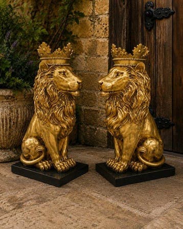 Beeldje - Crowned Lion (2) - polystone