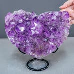 Stralend amethist-hart op metalen standaard – Een blikvanger, Verzamelen, Mineralen en Fossielen