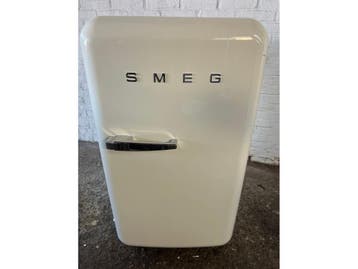 Smeg FAB10RCR6 - Vrijstaande koelkast - 105/17 liter - Rood, Verzenden, Zo goed als nieuw