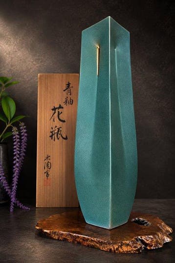 Sentou – Vintage Japanse keramische vaas met bronsglazuur en
