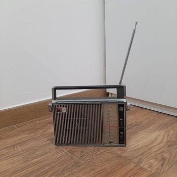 Toshiba - 11L-855FL Transistorradio, Nieuw