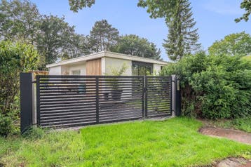 Te huur: Huis Van Blaaderenweg in Bergen (NH), Bergen (NH), Noord-Holland