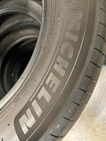 “205 55 16 Michelin / Goodyear Demo.Puntjes zitten er nog op, Ophalen, 16 inch, Nieuw, 205 mm