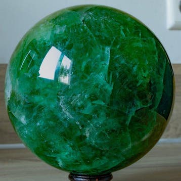 Fluoriet Fine polished green fluorite large Quality sphere -