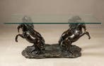 Salontafel - Hars, Glas - Bijzettafeltje met sculpturen van