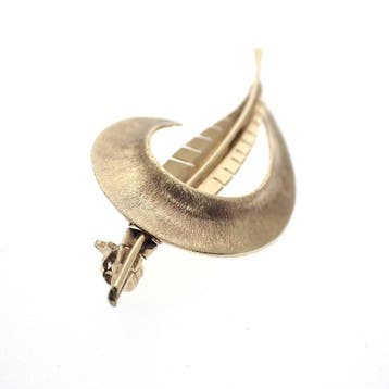 Gouden broche van een veer, Ophalen of Verzenden, Gebruikt, Overige kleuren, Goud