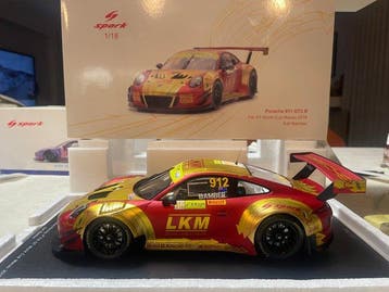 Spark 1:18 - Modelauto - Porsche 911 GT3 R - Manthey-Racing, Nieuw