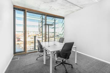 Kantoorruimte in Regus Kraanspoor, Verzenden