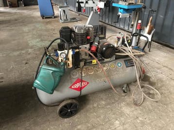 Online veiling: Airpress, HK 600-200, luchtcompressor