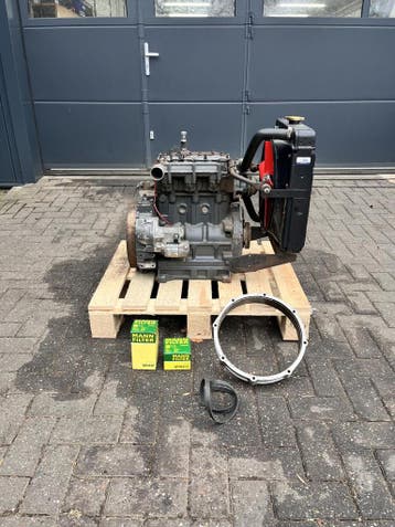 Lister LPW3 diesel motor met radiateur, Watersport en Boten, Buiten- en Binnenboordmotoren, Ophalen of Verzenden, Nieuw